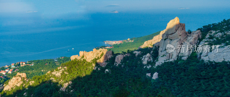 青岛崂山风光，一半是海，一半是山