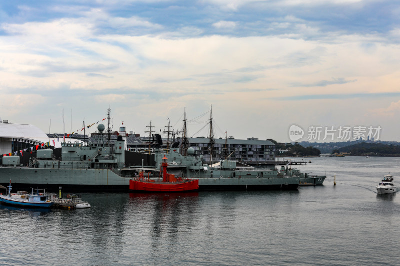 澳大利亚悉尼的港口码头与游艇