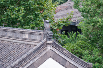 晴朗的午后，扬州高邮市盂城驿园林风景