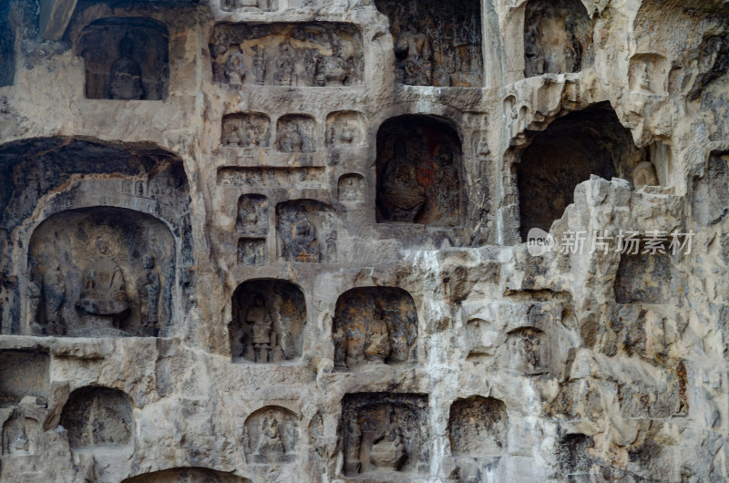 中国河南洛阳龙门石窟的宾阳洞的佛窟