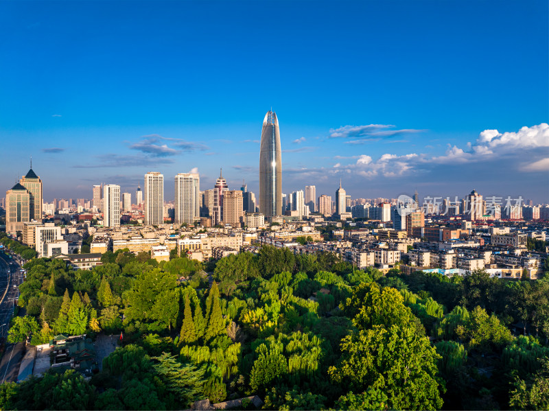 山东济南绿地中心市中区航拍城市全景