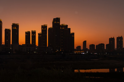 日落 晚霞 城市剪影