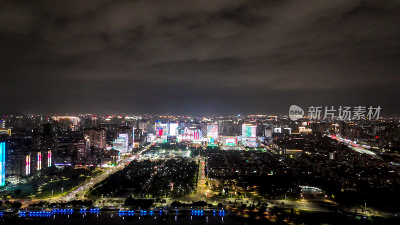 广东汕头城市夜景灯光航拍图