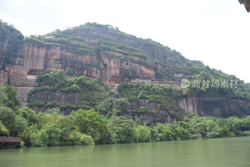 广东韶关：丹霞山景区赤壁丹霞景点