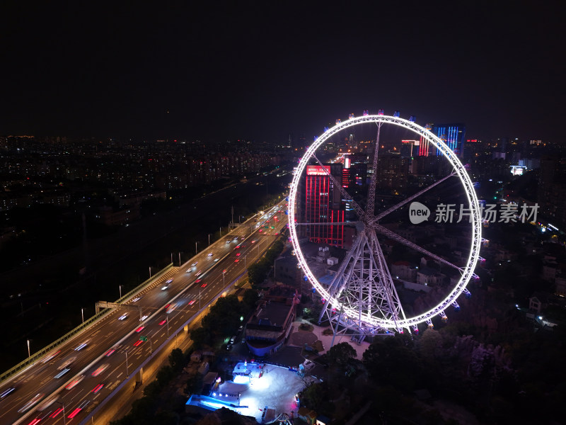 上海锦江乐园摩天轮夜景