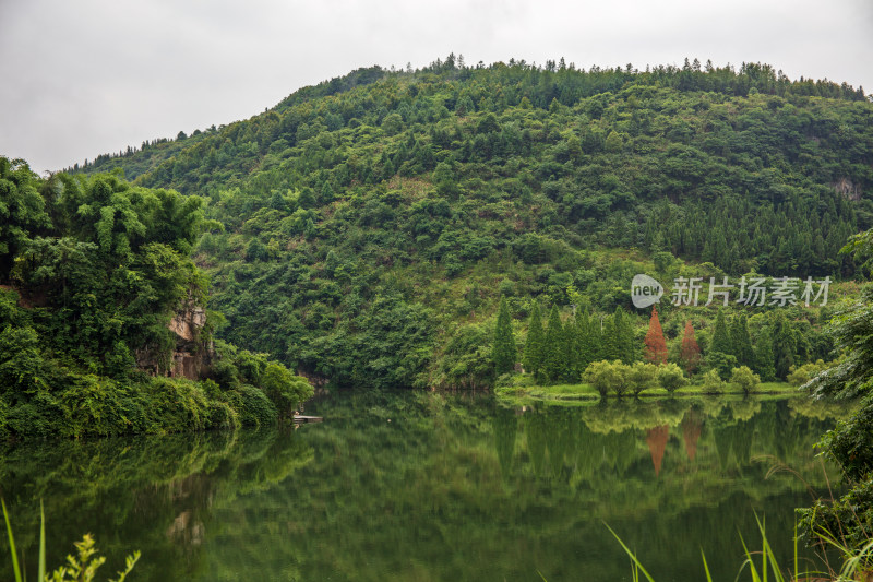 绿水青山