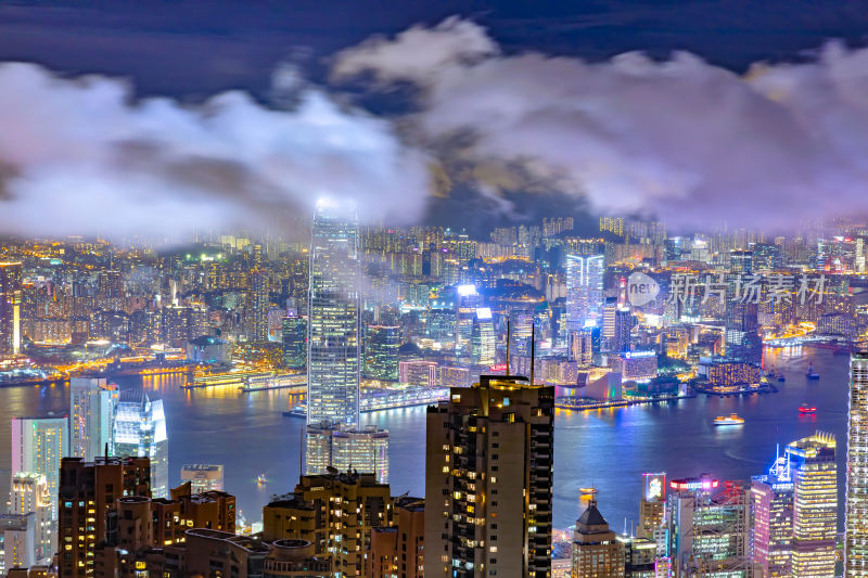 中国香港国际金融中心二期大厦夜景