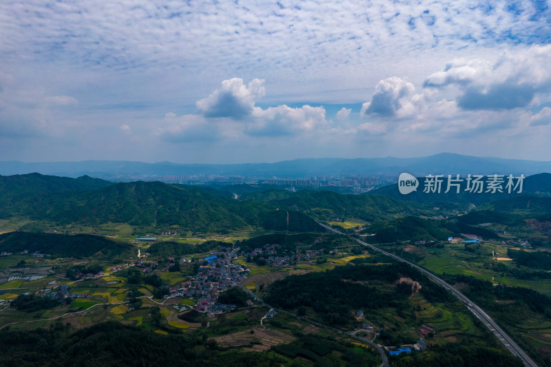 农业种植山川丘陵乡村航拍摄影图