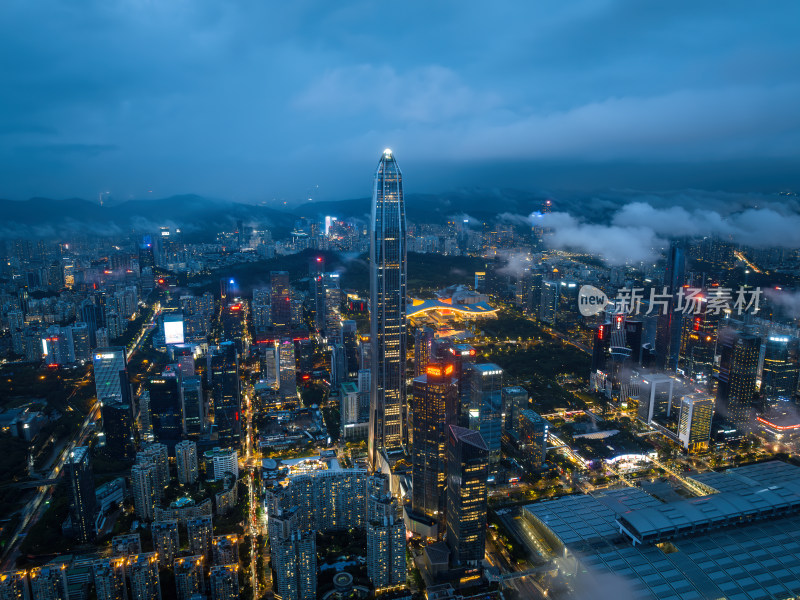 深圳福田CBD大湾区平安大厦夜景蓝调航拍