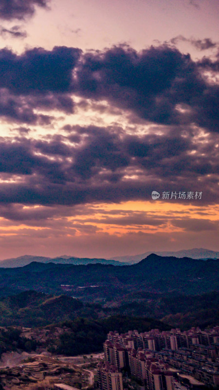 夕阳晚霞日落风景摄影图