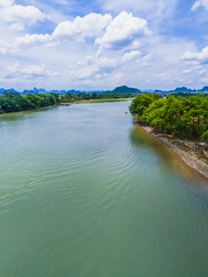 桂林夏季漓江风景区