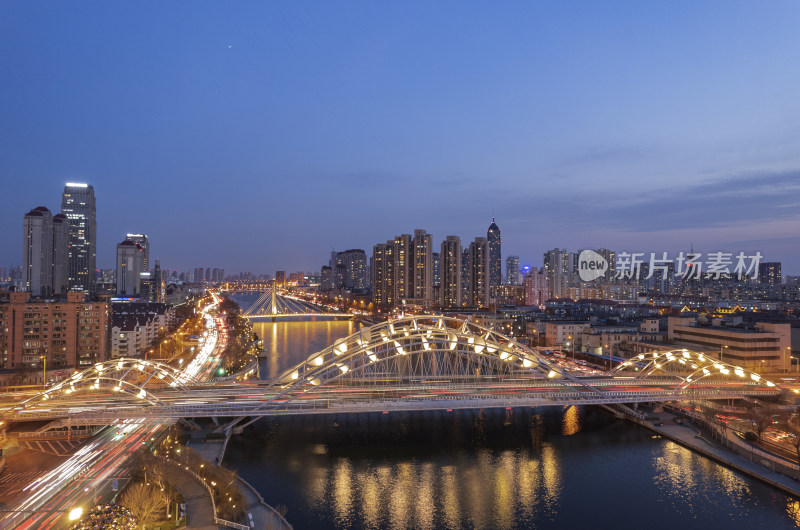 天津海河刘庄桥直沽桥日落城市建筑夜景航拍