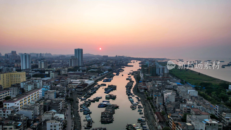 广西北海老城日落晚霞夕阳航拍图