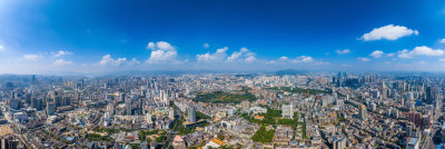 云南昆明五华区翠湖公园航拍城市风景