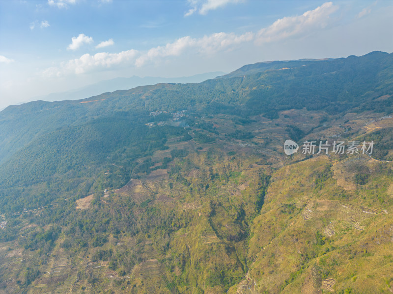 航拍红河州元阳梯田自然风光