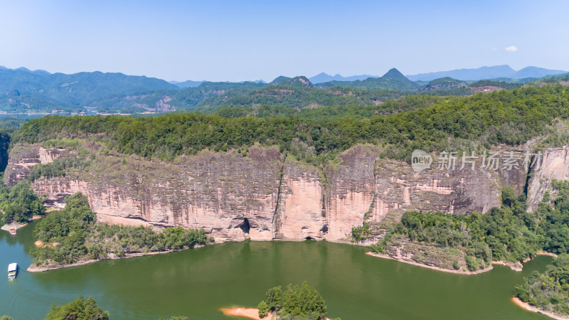 福建泰宁大金湖丹霞地貌航拍图