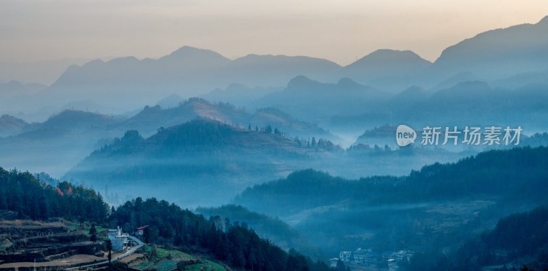 重庆酉阳：群山中的茶山