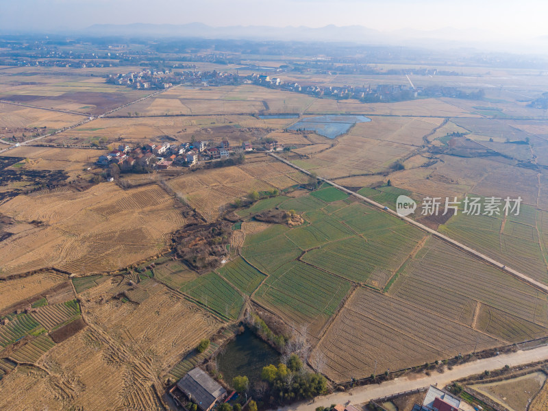 乡村田野航拍全景