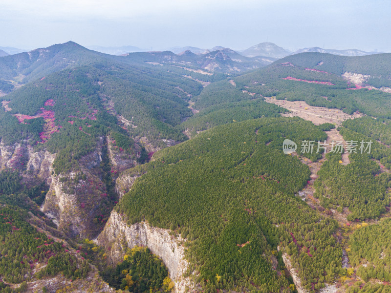 山东济南龙洞藏龙涧航拍秋天