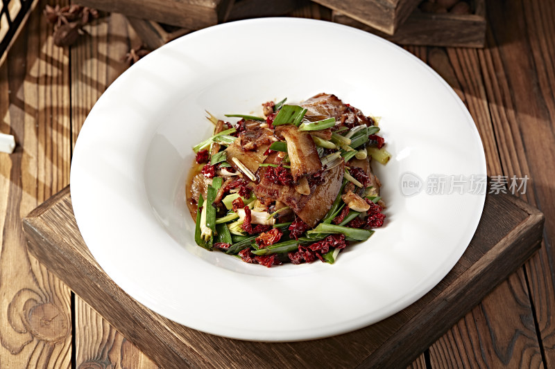 香辣蒜苗炒腊肉