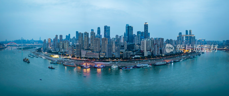 航拍华灯初上的重庆城市夜景