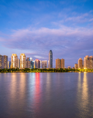 广东惠州富力 丽港中心夜景