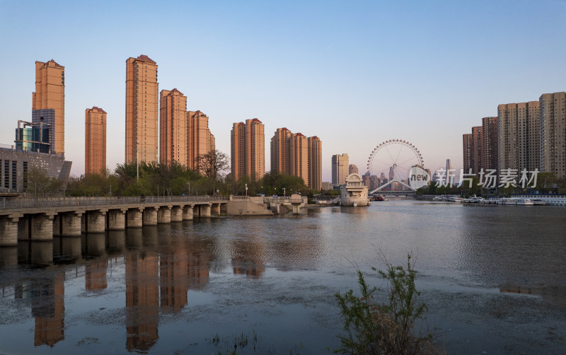 天津之眼摩天轮城市旅游风光航拍