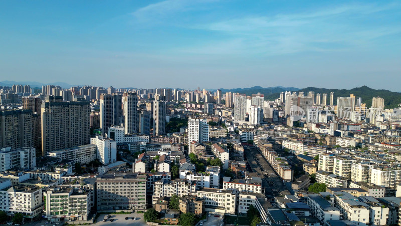 航拍江西上饶大景城市天际线