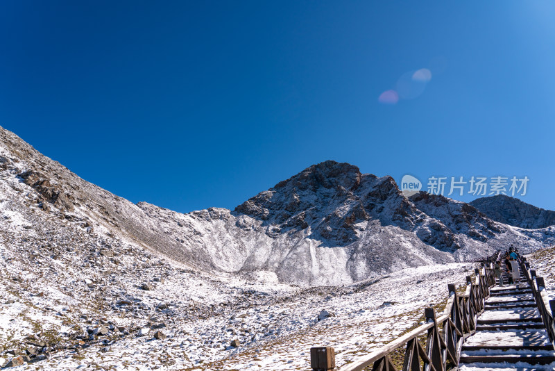 青海祁连风景区的秋色