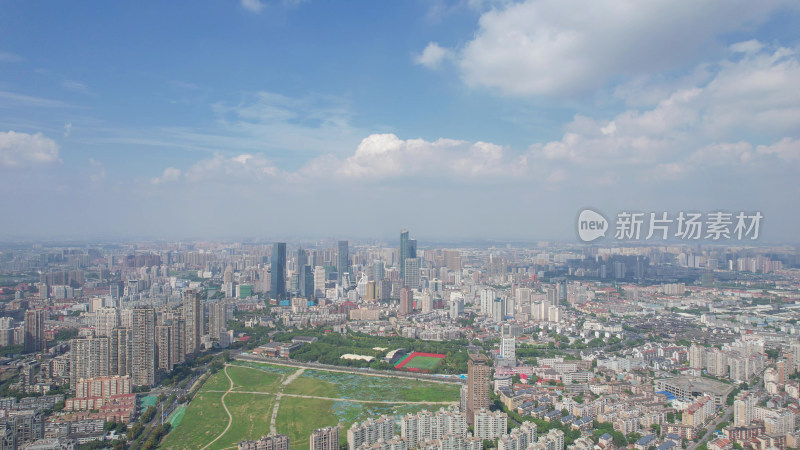 航拍江苏无锡城市大景