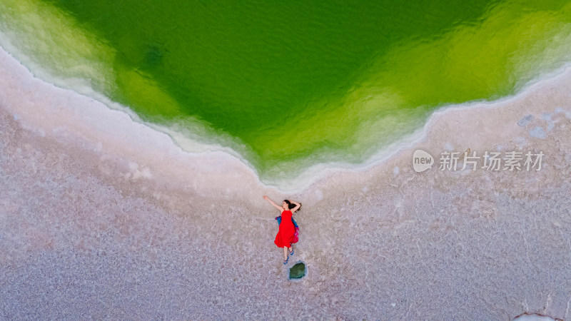 青海大柴旦翡翠湖