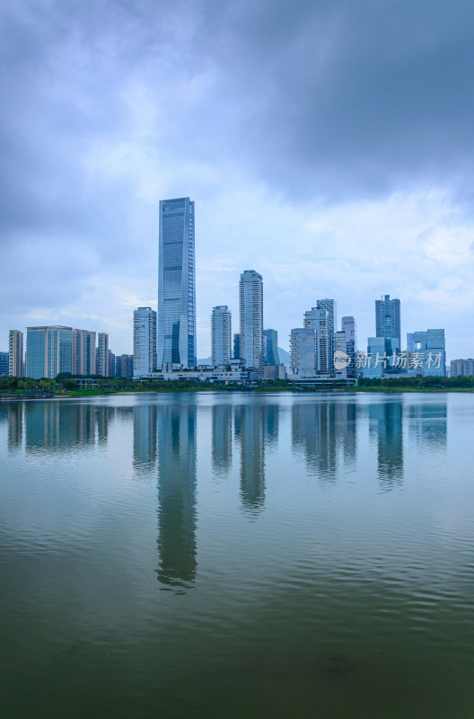 深圳湾CBD城市摩天大楼建筑群都市风光