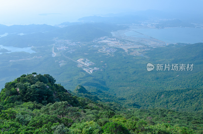 深圳大鹏半岛七娘山俯瞰海湾远山自然风光