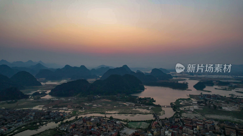 山川日落晚霞夕阳航拍图