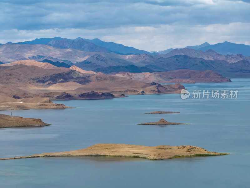 西藏阿里地区狮泉河班公措高空航拍