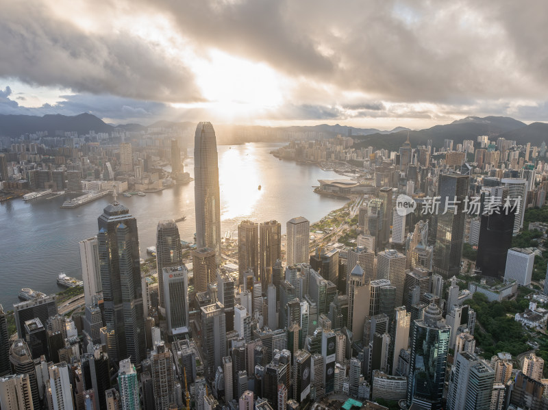 香港维多利亚港CBD中环夜景日出高空航拍