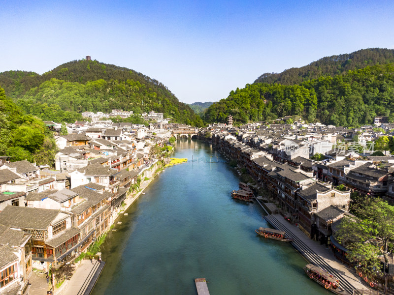 中国著名旅游景点湖南湘西凤凰古城航拍