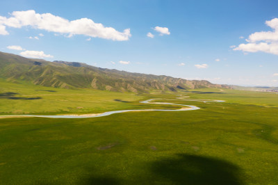 中国新疆伊犁巴音布鲁克草原风景