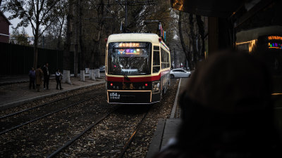 南阳路54路有轨电车