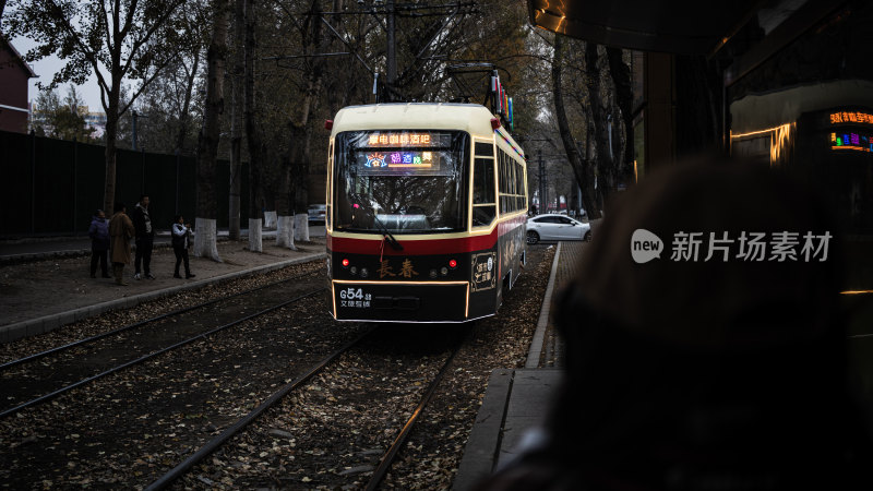 南阳路54路有轨电车