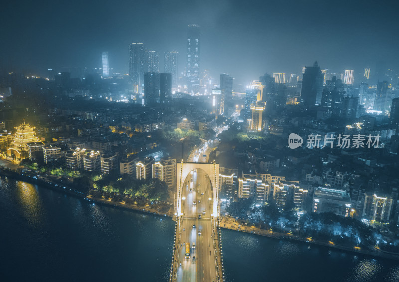 航拍雨夜中的城市-柳州红光大桥与市中心