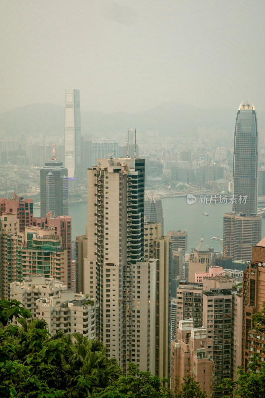 香港太平山顶俯看维多利亚港