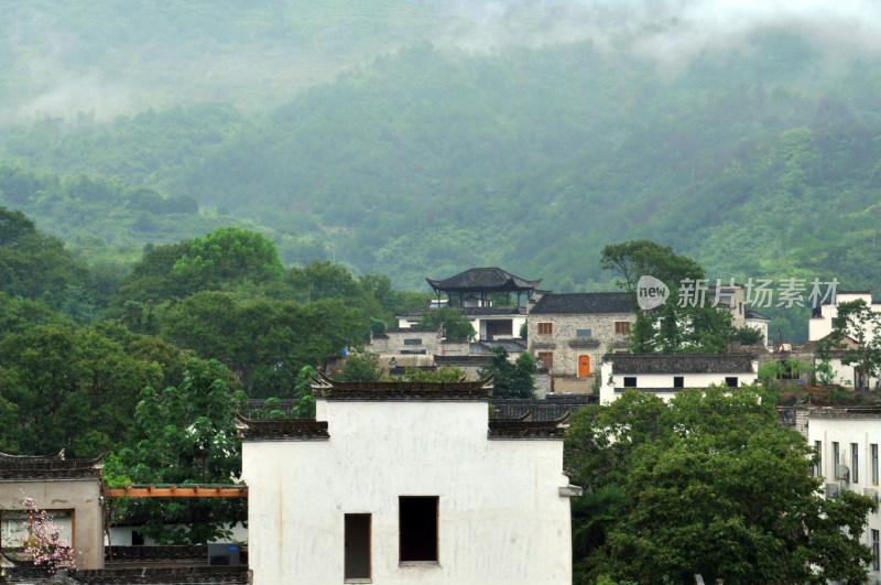 古色古香的传统古建筑屋檐 安徽查济古村