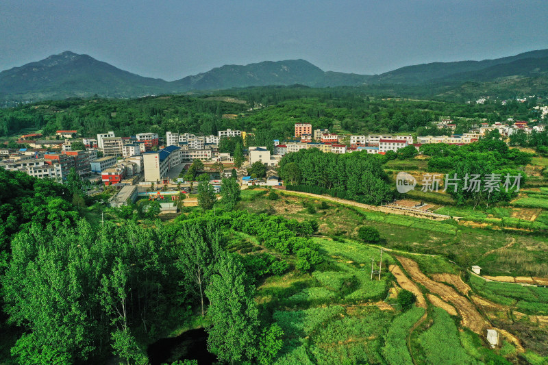 河南信阳新县乡村风光