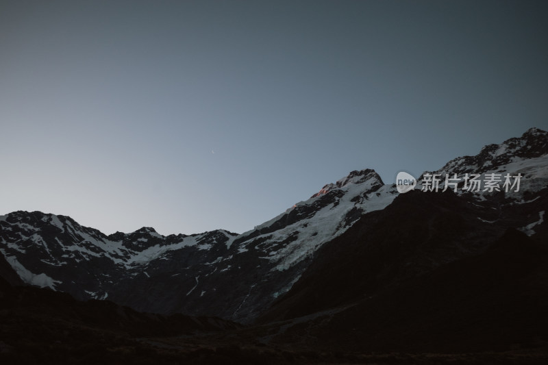 新西兰南阿尔卑斯库克雪山HookerValley步道