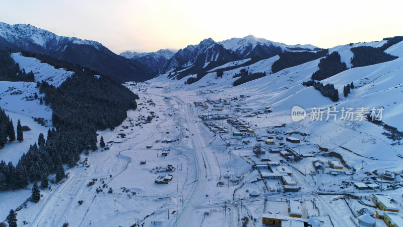 新疆阿勒泰喀纳斯冬季雪景