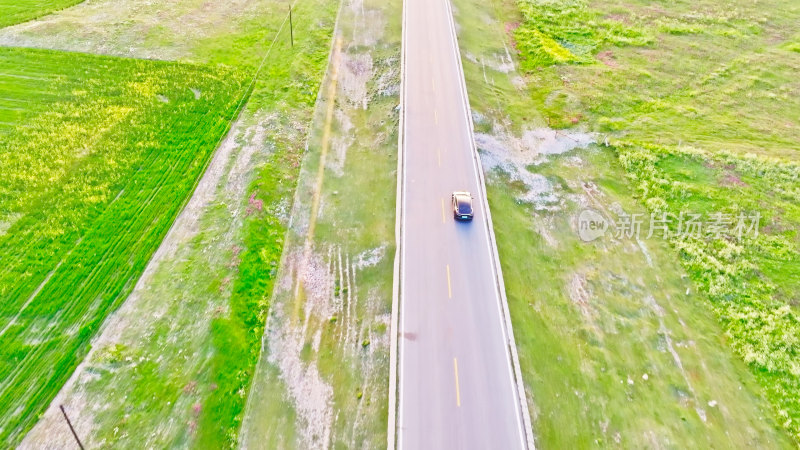 青海湖环湖公路航拍