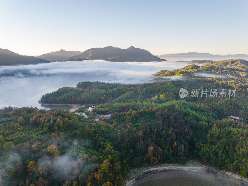 徽州黄山黟县皖南徽派建筑秋色奇墅湖仙境