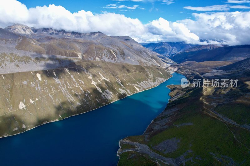 库拉岗日和白马林措