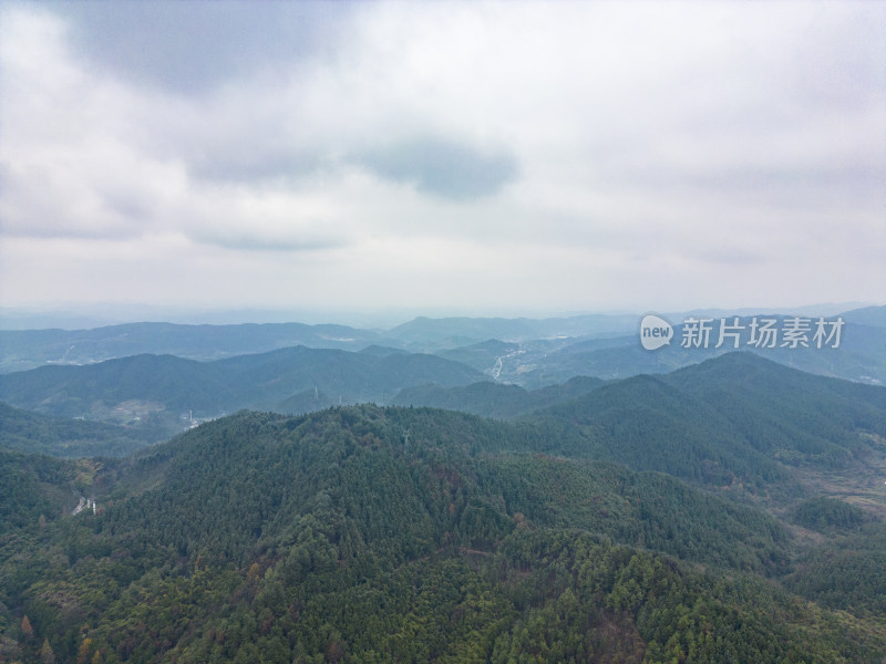 山川丘陵地貌航拍摄影图